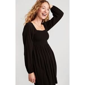 Old Navy Fit & Flare Puff-Sleeve Smocked Mini Dress in Black size XL